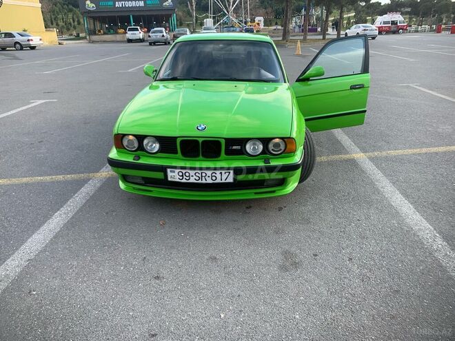 BMW 525 1993, 430,000 km - 2.5 l - Mingəçevir