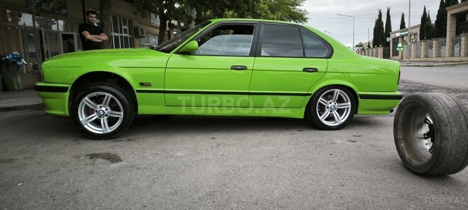 BMW 525 1993, 430,000 km - 2.5 l - Mingəçevir