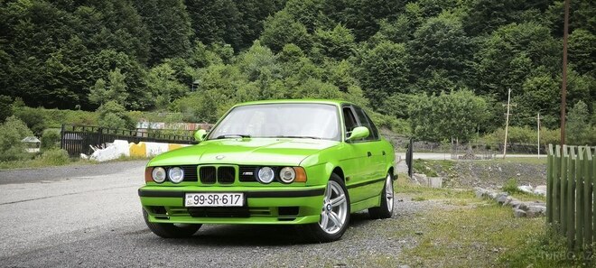 BMW 525 1993, 430,000 km - 2.5 l - Mingəçevir