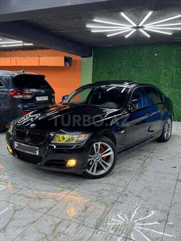 BMW 320-1