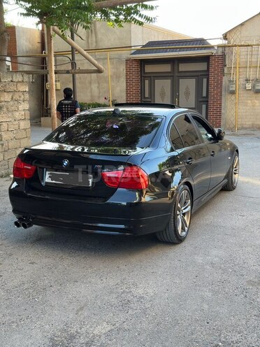 BMW 320-12