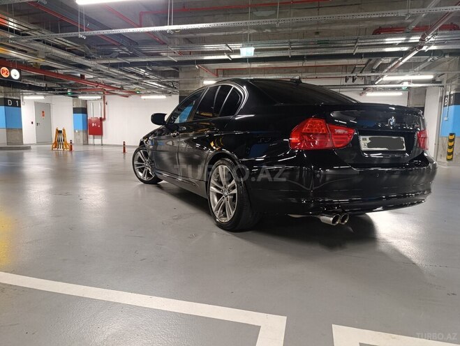 BMW 320-10