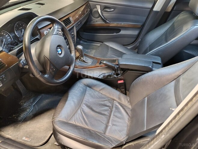 BMW 320-14