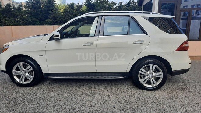 Mercedes ML 350 4MATIC 2012, 197,000 km - 3.5 л - Bakı