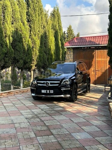 Mercedes GL 500 4MATIC 2014, 95,000 km - 4.7 л - Bakı