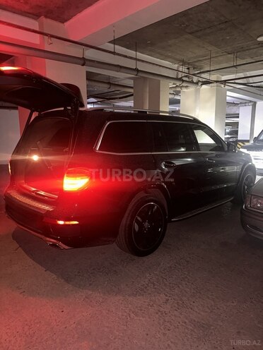 Mercedes GL 500 4MATIC 2014, 95,000 km - 4.7 л - Bakı