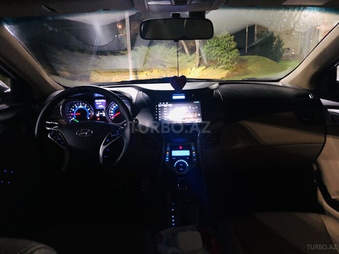 Hyundai Elantra 2011, 211,000 km - 1.8 л - Bakı
