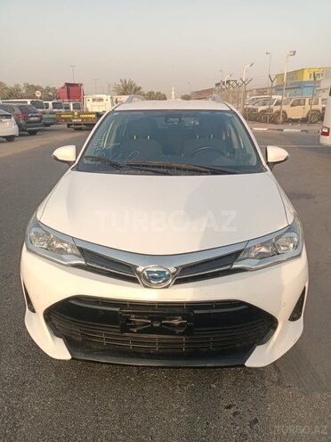 Toyota Corolla Fielder 2017, 88,000 km - 1.5 л - Bakı