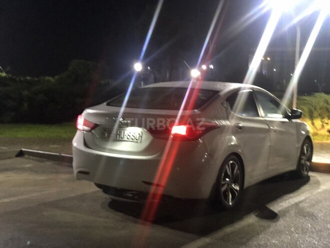 Hyundai Elantra 2011, 211,000 km - 1.8 л - Bakı