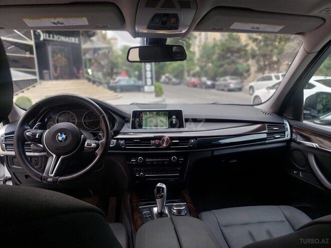 BMW X5-8