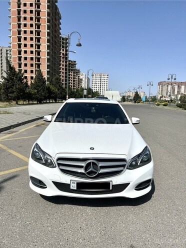 Mercedes E 250 4MATIC 2015, 75,000 km - 2.2 л - Bakı