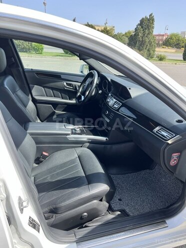 Mercedes E 250 4MATIC 2015, 75,000 km - 2.2 л - Bakı