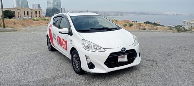 Toyota Aqua 2016, 167,200 km - 1.5 l - Bakı