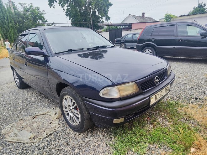 Opel Astra 1996, 321,000 km - 1.6 l - Xaçmaz