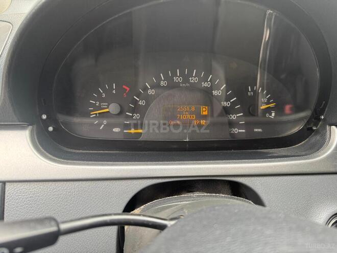 Mercedes Viano 2004, 425,288 km - 2.2 л - Xırdalan