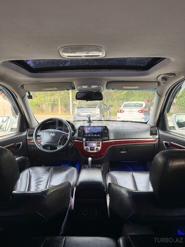 Hyundai Santa Fe-9