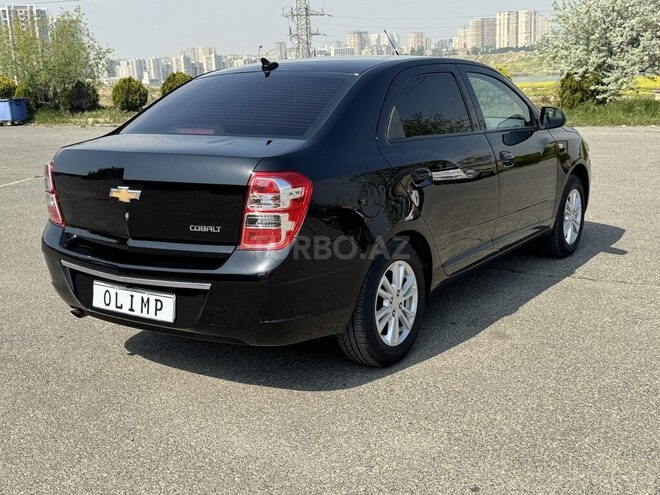 Chevrolet Cobalt-6