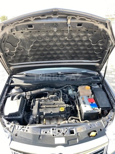 Opel Astra 2009, 267,000 km - 1.4 l - Bakı