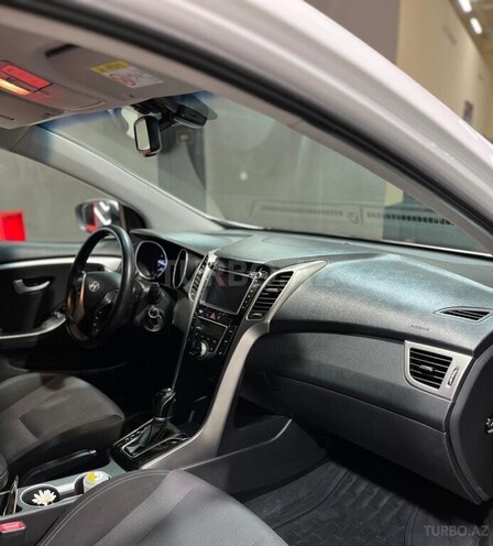 Hyundai i30 2015, 235,035 km - 1.6 l - Sumqayıt