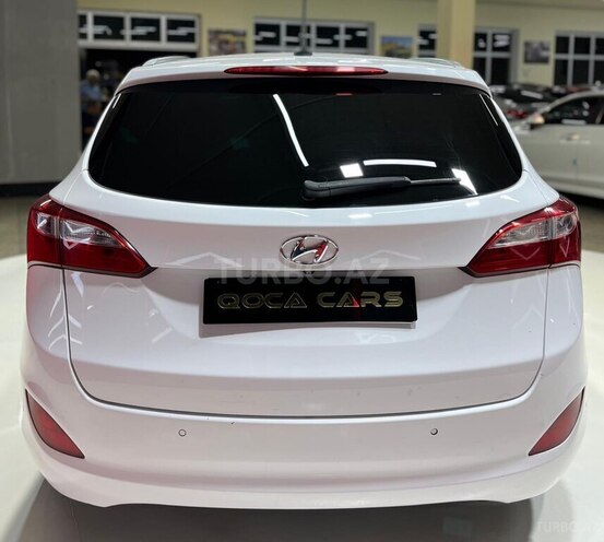 Hyundai i30 2015, 235,035 km - 1.6 l - Sumqayıt