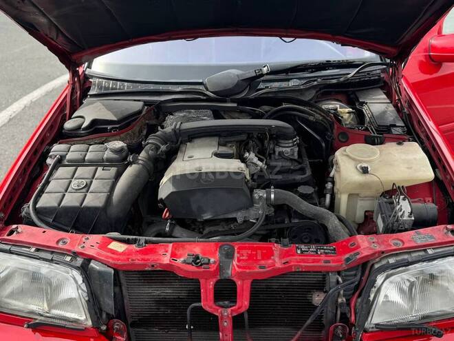 Mercedes C 200 1998, 360,000 km - 2.0 л - Qəbələ