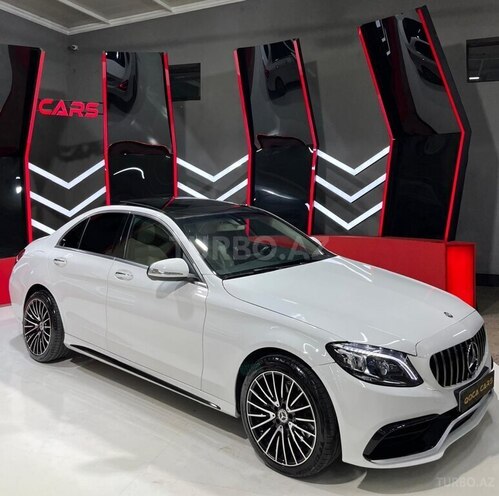 Mercedes C 300 2015, 180,080 km - 2.0 л - Sumqayıt