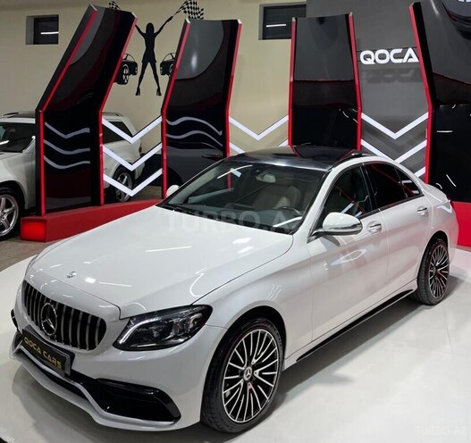 Mercedes C 300 2015, 180,080 km - 2.0 л - Sumqayıt