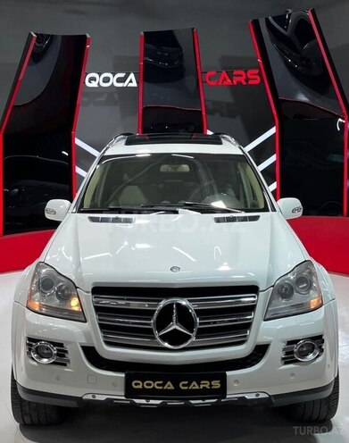 Mercedes GL 550-5