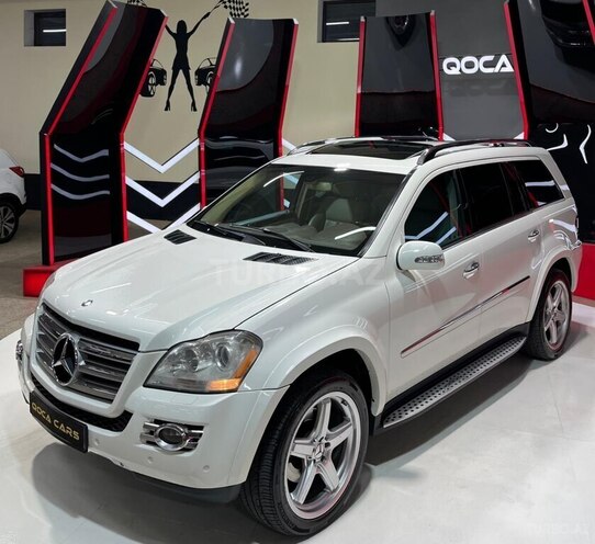 Mercedes GL 550-3
