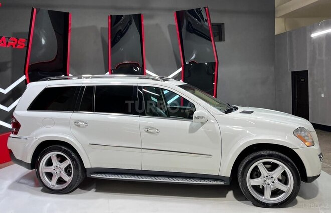 Mercedes GL 550-7