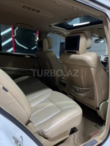 Mercedes GL 550-20