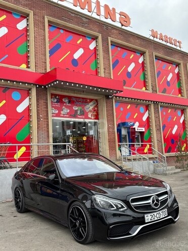 Mercedes E 350 2010, 240,000 km - 3.0 l - Gəncə
