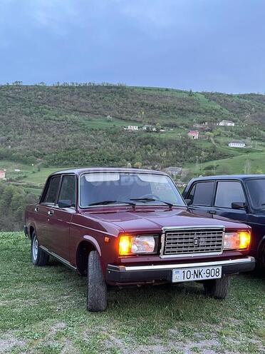 LADA (VAZ) 2107 2004, 91,000 km - 1.6 l - Yardımlı