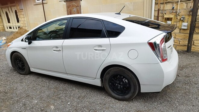 Toyota Prius 2015, 229,000 km - 1.8 l - Bakı