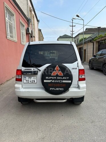 Mitsubishi Pajero io 1999, 180,000 km - 1.8 л - Bakı