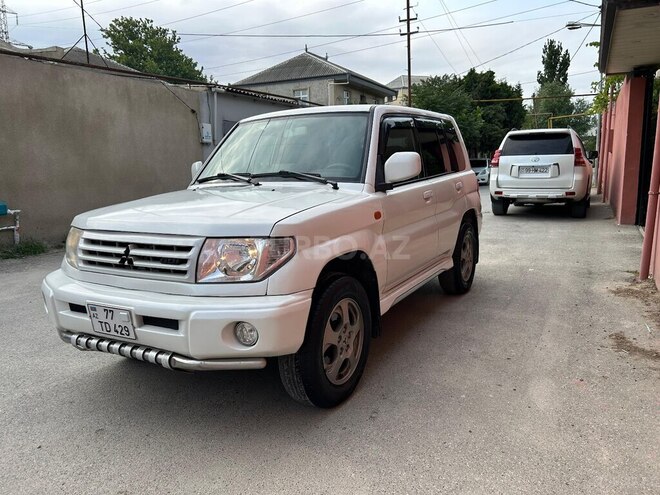 Mitsubishi Pajero io 1999, 180,000 km - 1.8 л - Bakı