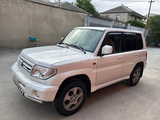Mitsubishi Pajero io 1999, 180,000 km - 1.8 л - Bakı