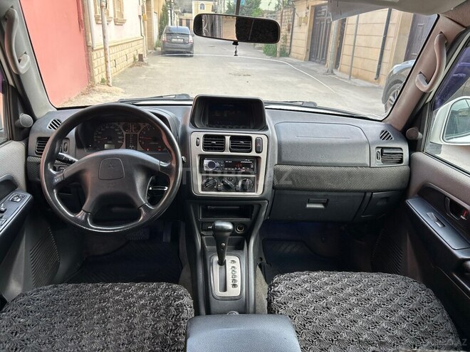 Mitsubishi Pajero io 1999, 180,000 km - 1.8 л - Bakı
