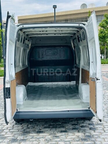 Ford Transit-21