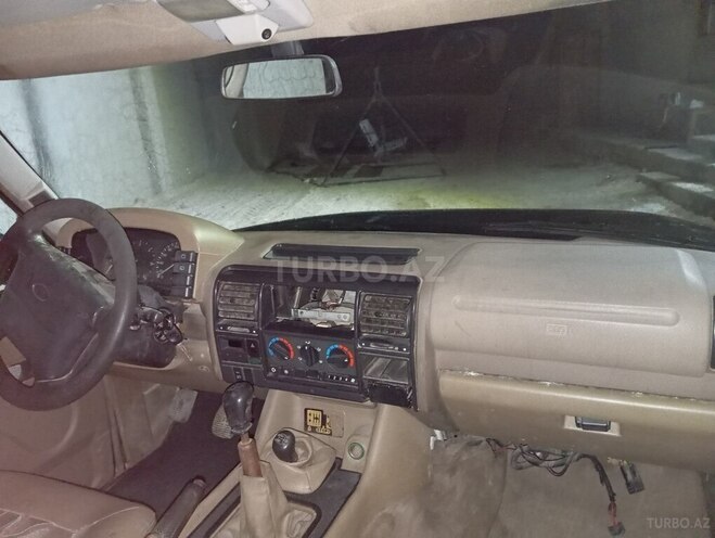 Land Rover Discovery 1996, 300,000 km - 2.5 l - Bakı