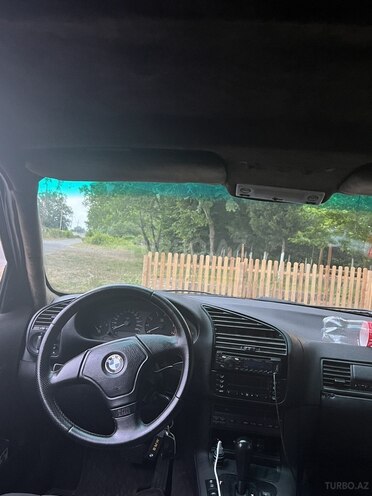BMW 320 1997, 232,728 km - 2.0 l - Sumqayıt