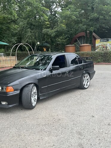 BMW 320 1997, 232,728 km - 2.0 l - Sumqayıt