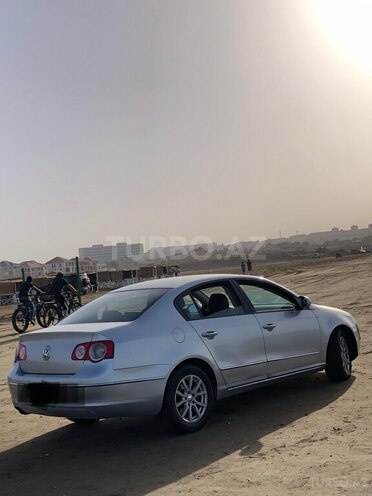 Volkswagen Passat 2007, 234,000 km - 2.0 l - Bakı
