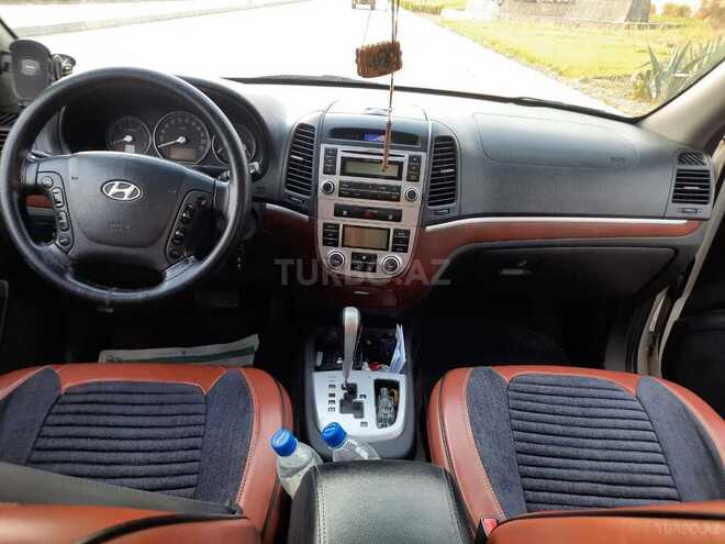 Hyundai Santa Fe-9
