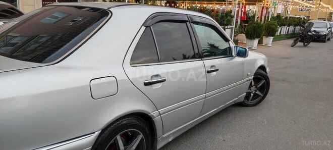 Mercedes C 200 1997, 170,000 km - 2.0 л - Bakı