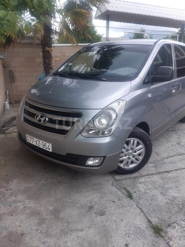 Hyundai H-1 2017, 220,000 km - 2.5 l - Bakı