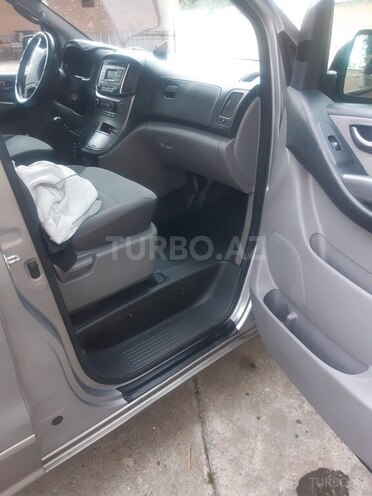 Hyundai H-1 2017, 220,000 km - 2.5 l - Bakı