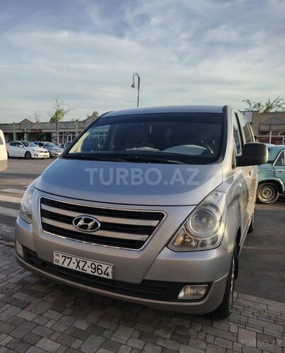 Hyundai H-1 2017, 220,000 km - 2.5 l - Bakı