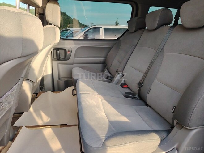 Hyundai H-1 2017, 220,000 km - 2.5 l - Bakı