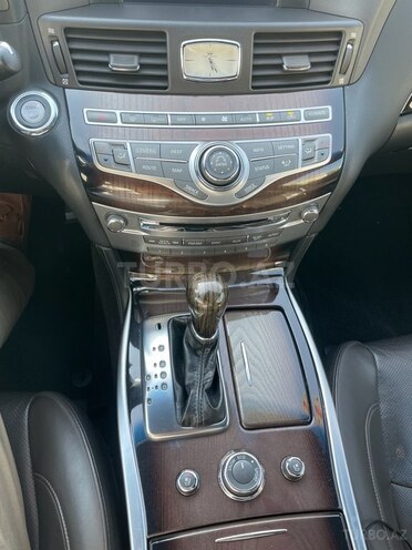 Infiniti Q70 2015, 127,000 km - 3.7 l - Bakı